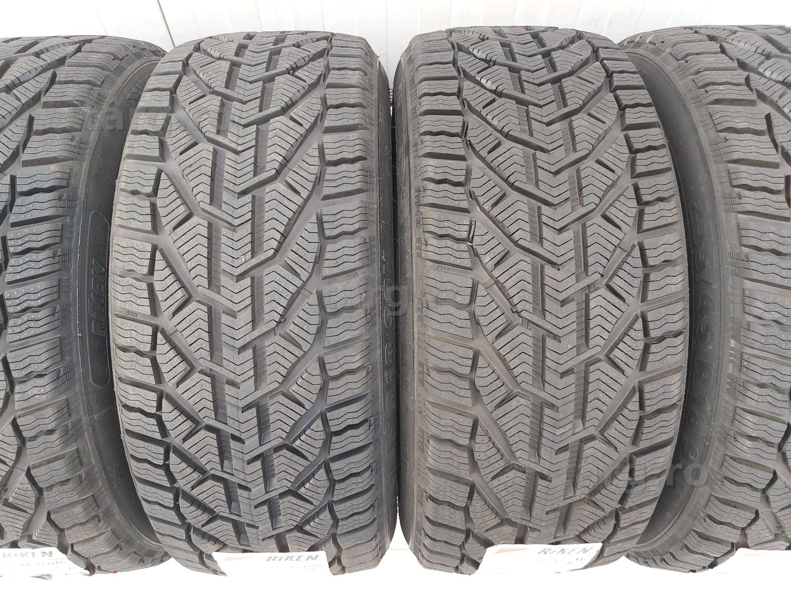 235/45 R18, 98v xl, RIKEN (by Michelin), Anvelope de iarna M+S PROMO 3