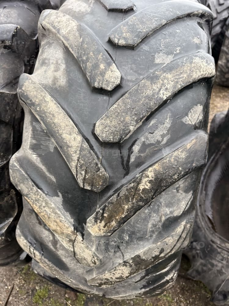 445/70r24 mitas 2