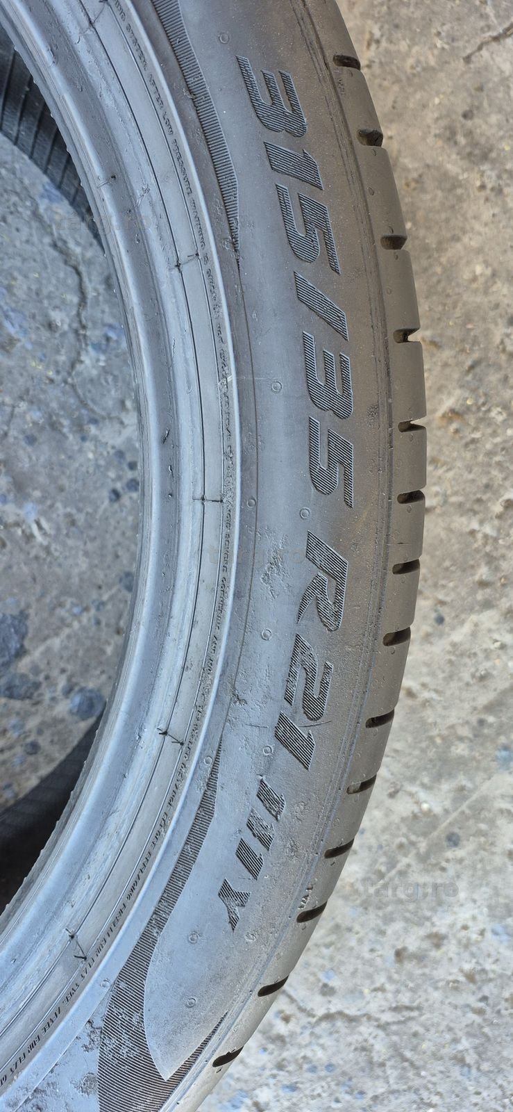 2 anvelope vara runflat Pirelli 315/35/21,dot 2021.Pretul este pe bucata. 5