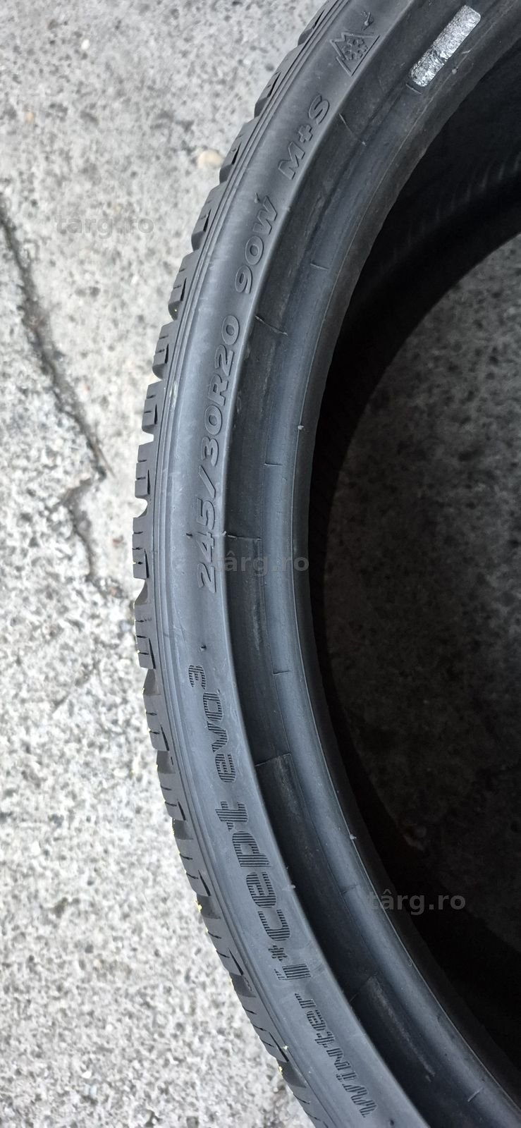 4 anvelope iarna ca si noi,2 Continental,2 Hankook,245/30/20.Pret/buc. 8
