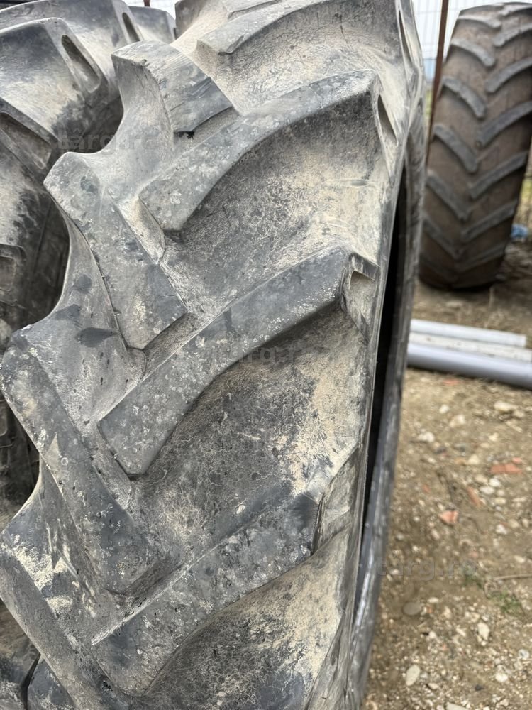 12,4r36 bkt tractor 2