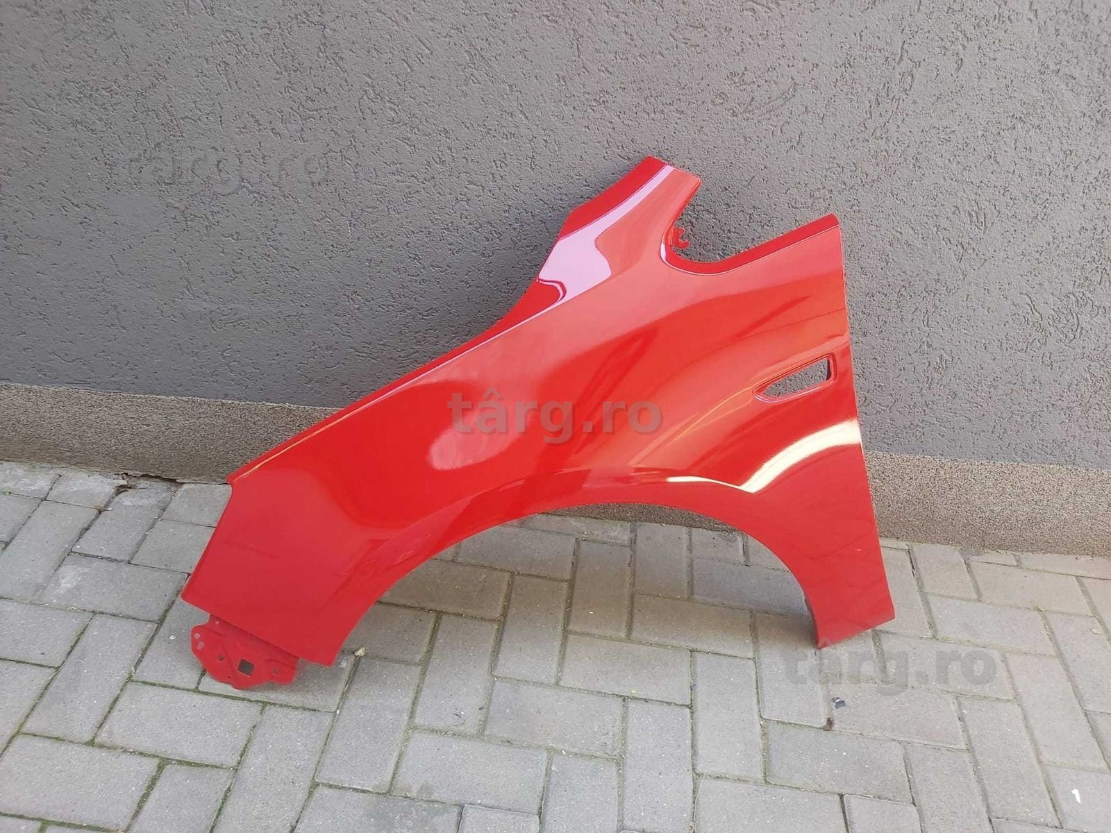 Aripa Fata Stanga Opel Astra J 2009-2015 Vopsita Rosu