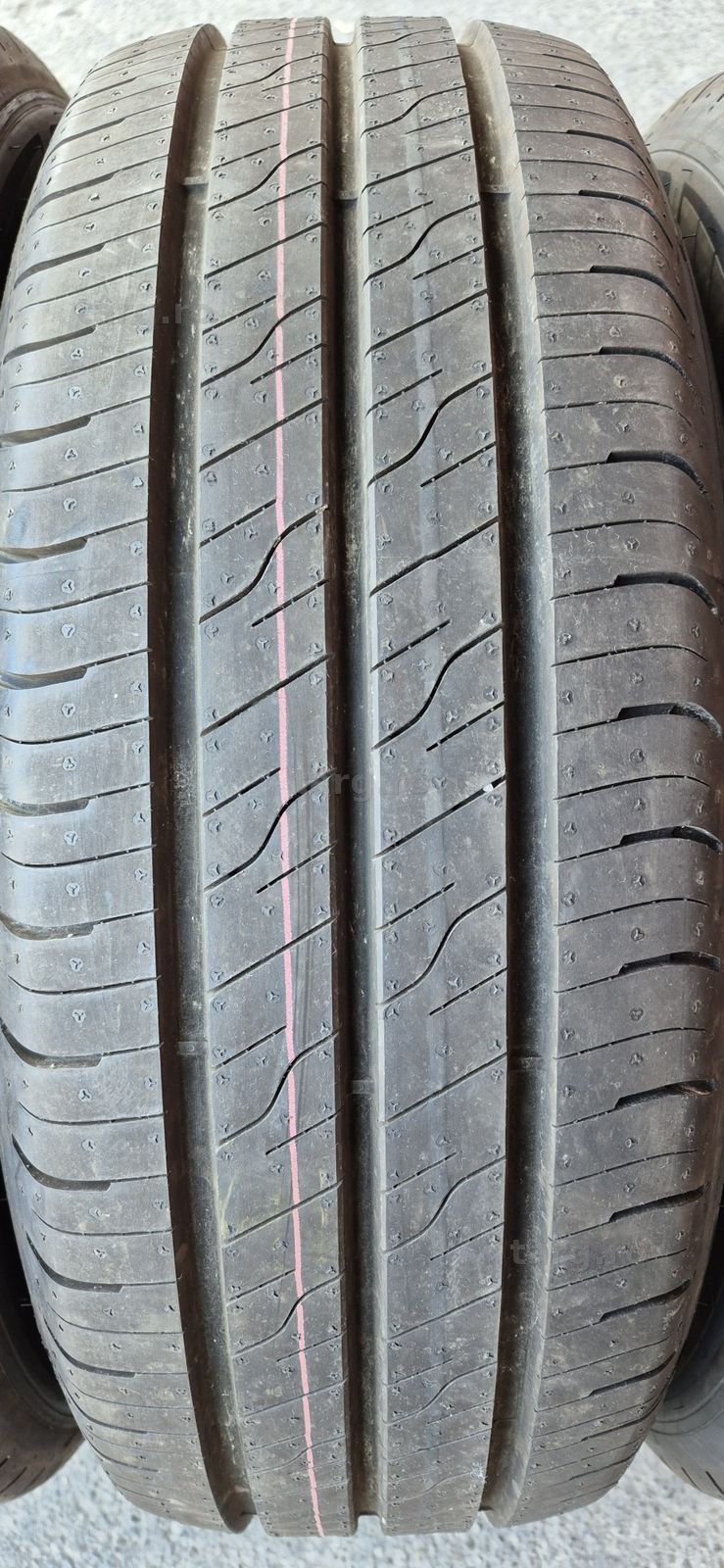 4 anvelope vara noi Goodyear 215/65/16C,dot 2025.Pret/bucata 3