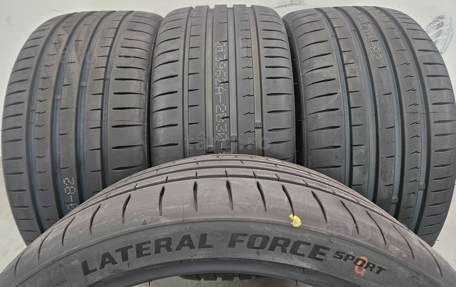 245/35 R20 95Y XL UNIGRIP (Gripmax) Anvelope noi vara protectie janta 8