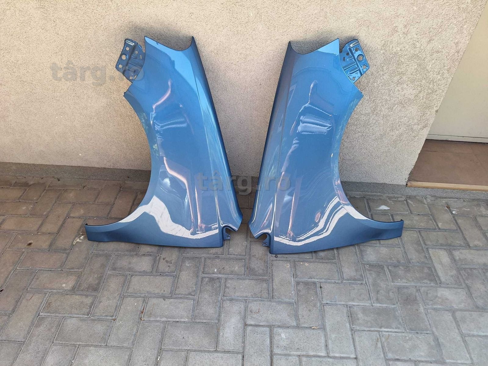 Aripa Fata Dreapta & Stanga VW Polo 6 VI 9N 2005-2009 Vopsita Albastru