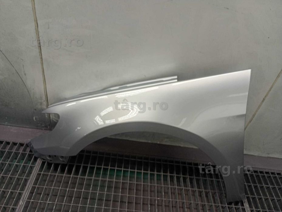 Aripa Fata Stanga VW Passat CC 2008-2012 (LA7W (Gri Deschis))