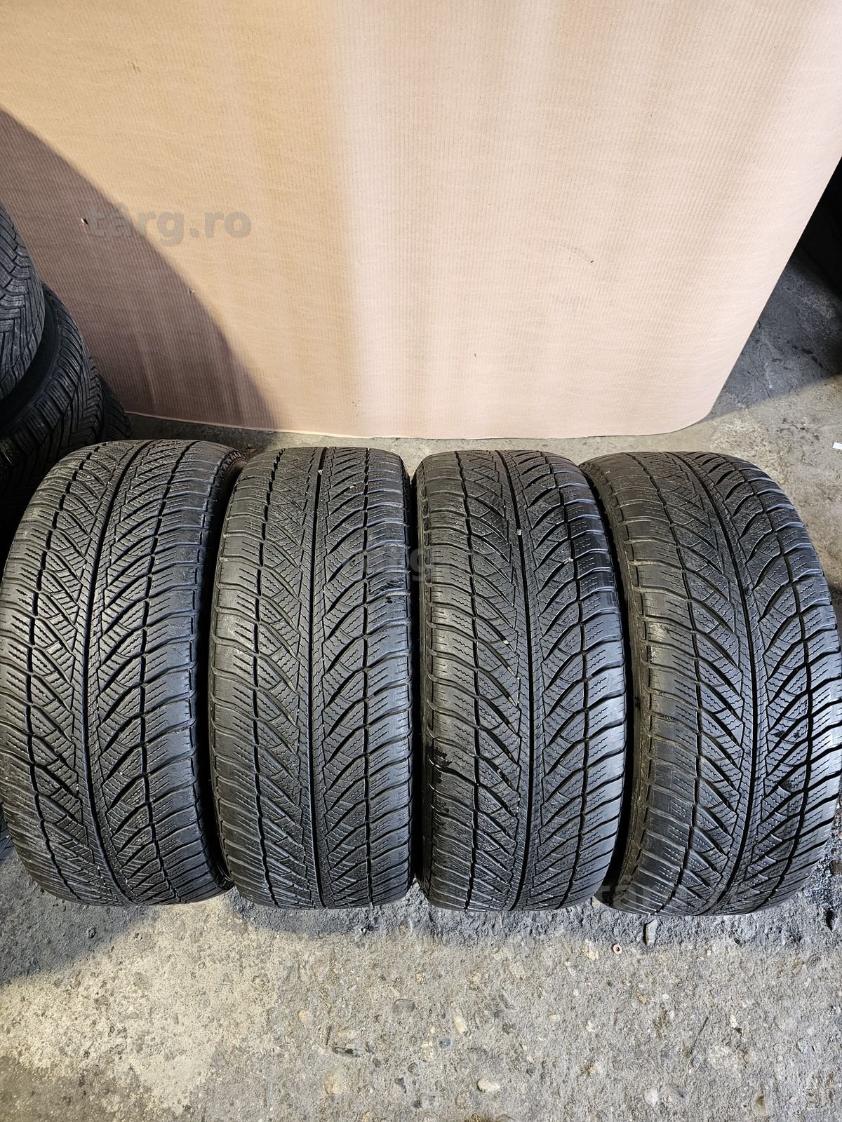 4 anvelope iarna 245 45 18 Goodyear Runflat 6.5mm 2020