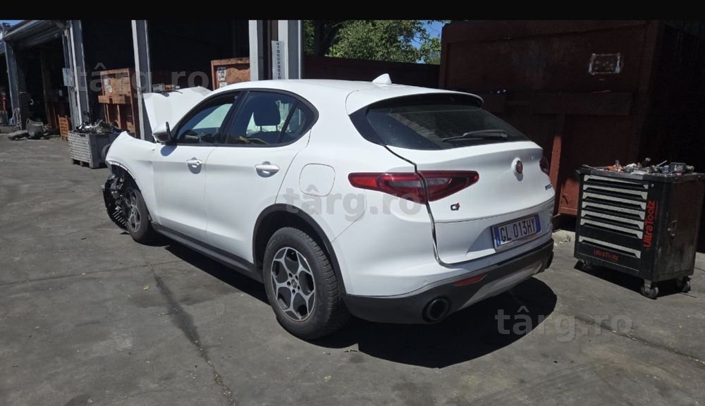 Dezmembrez Alfa Romeo Stelvio 2.2 d 4x4
