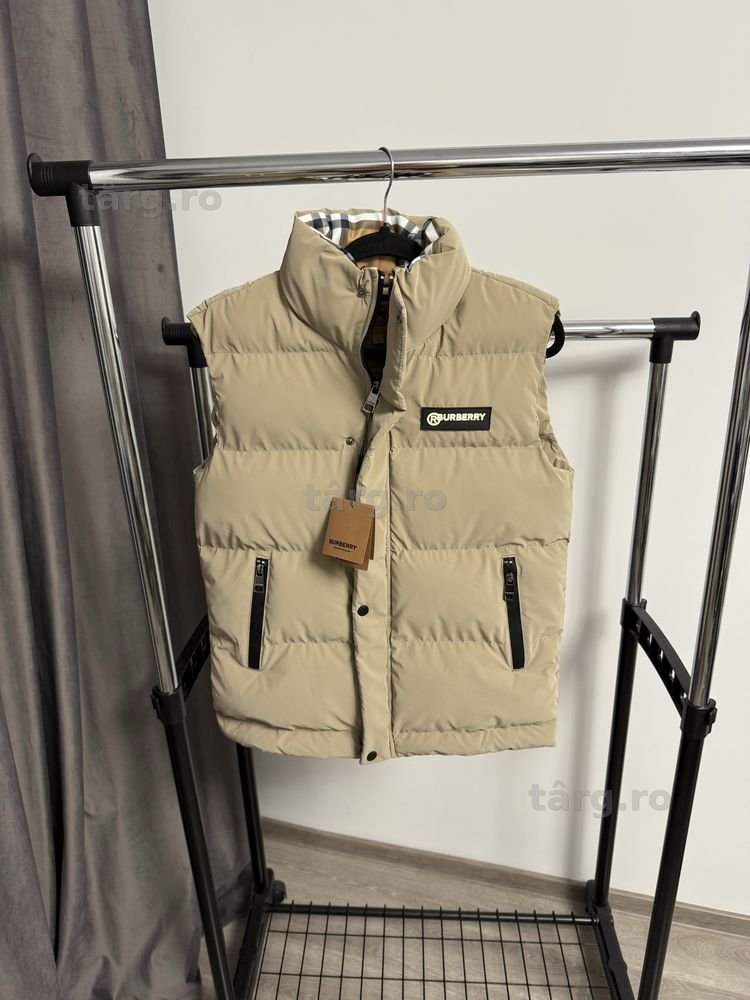Vesta BURBERRY super calitate UNISEX