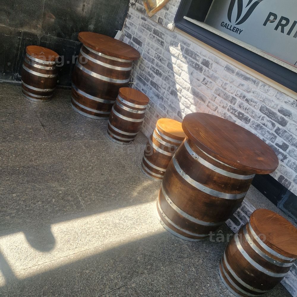 Mese din butoi de stejar salcam