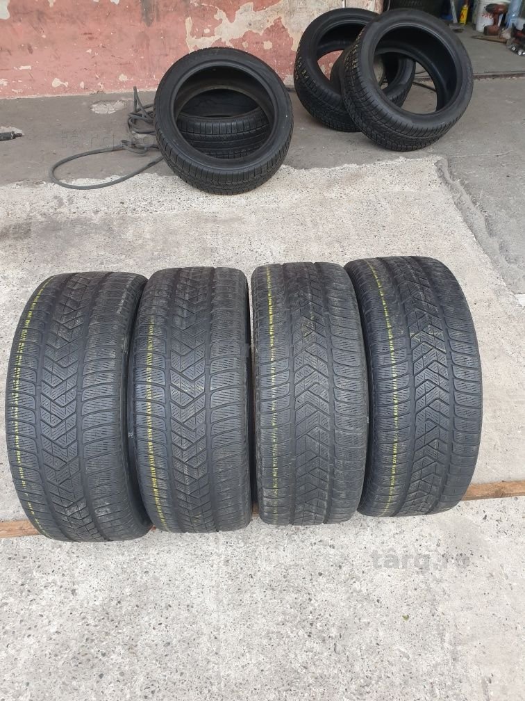 4 anvelope iarna PIRELLI 255/40/21 dot 2019 pret per bucata