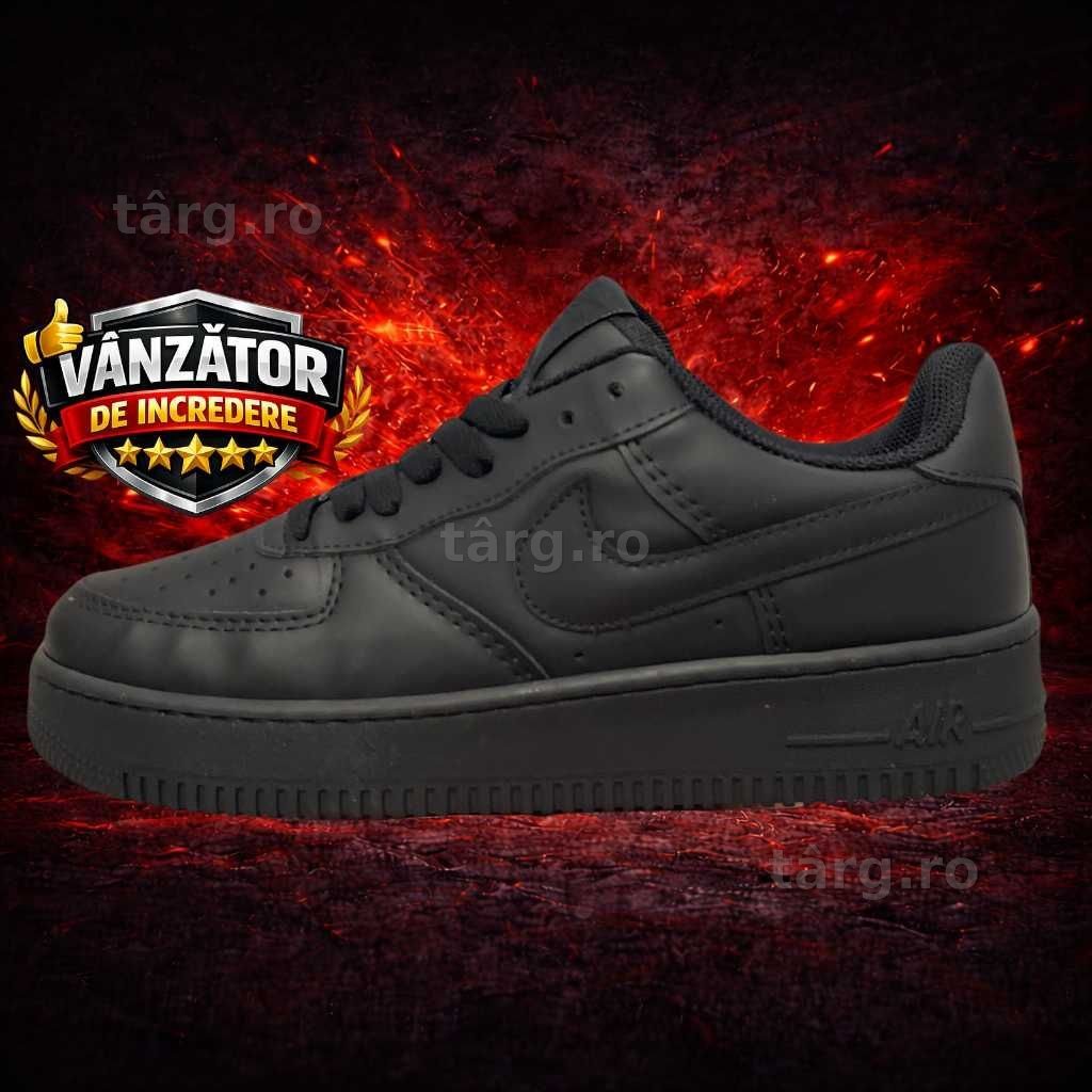 Adidasi Nike Air Force 1 Low Triple Black" sneakers
