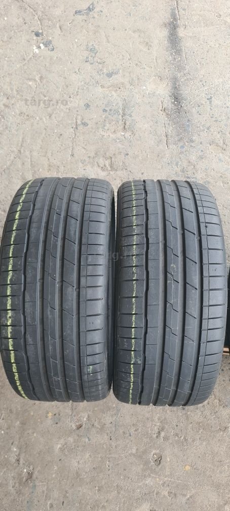 4 anvelope vara Hankook,235/35/19. 2