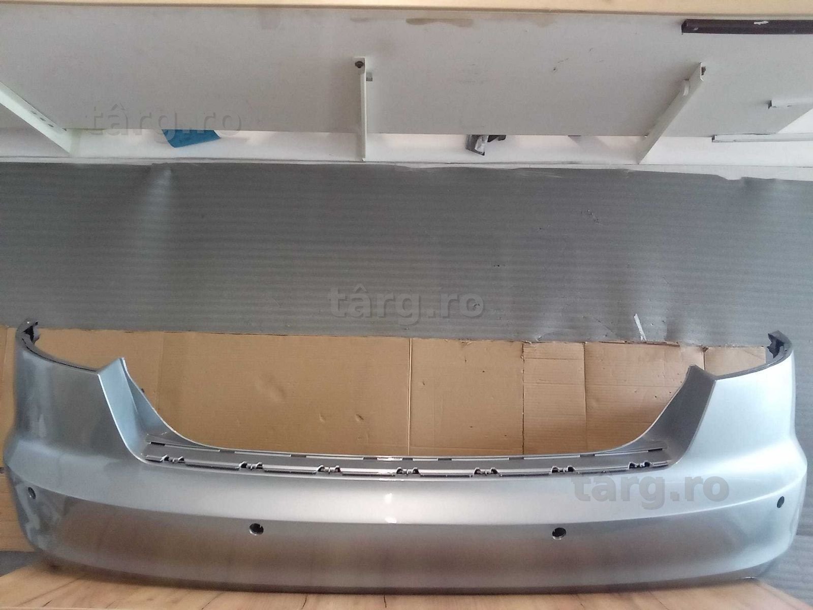 Bara Spate cu Senzori Parcare Audi A6/C6 An 2008-2010 (LY7G (Gri))