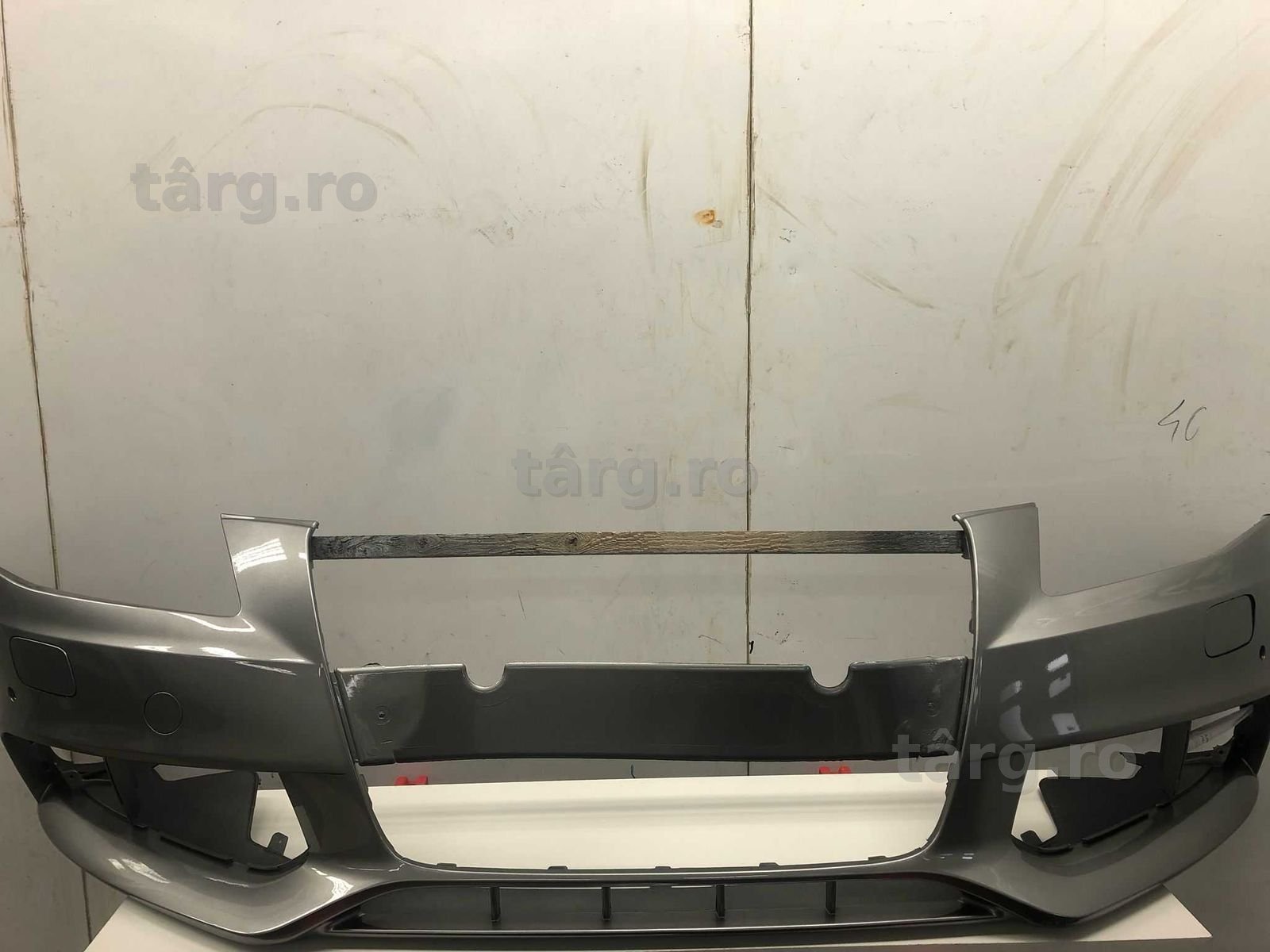 Bara Fata Spalator Far & Senzori Audi A4 B8 An 2007-2011 LY7G Gri