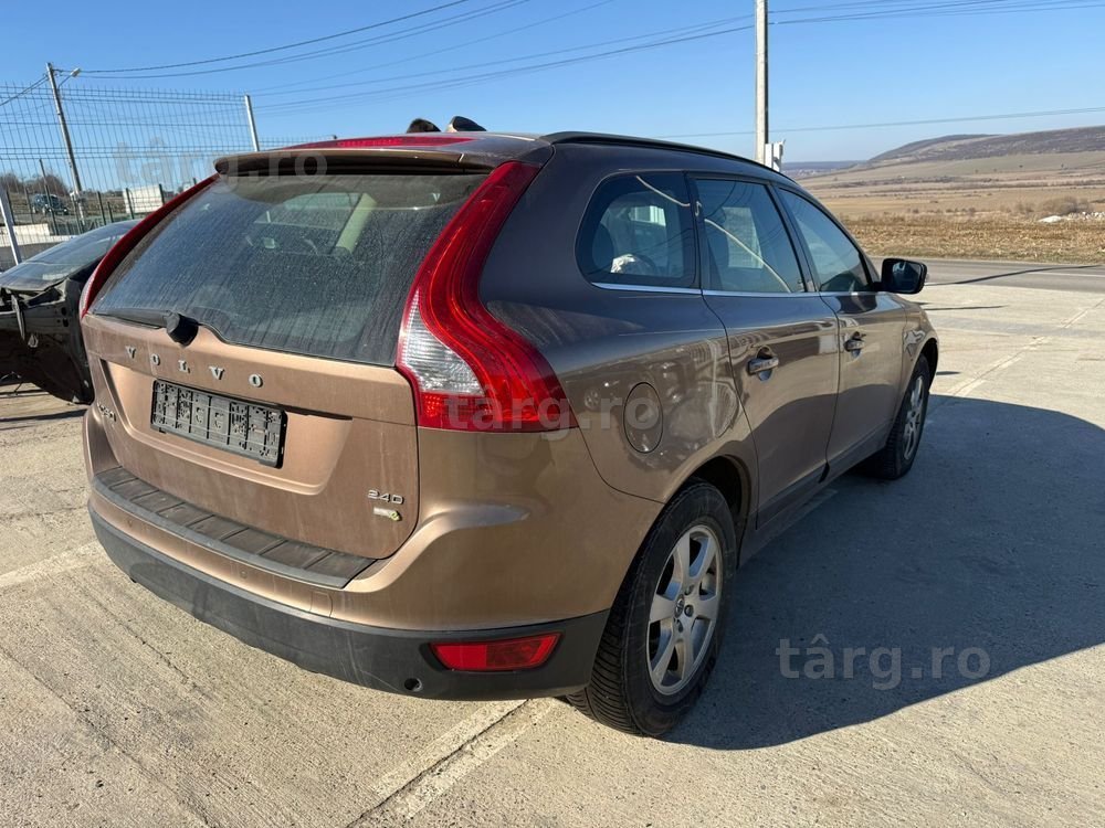 Dezmembrez / Dezmembrari / Piese / Accesorii Volvo xc60 2010 2.4 D5244T14 maro volan stanga