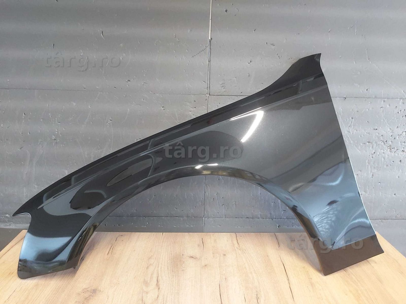 Aripa Fata Stanga Audi A4 B8 An 2007-2011 (LZ9Y (Negru))