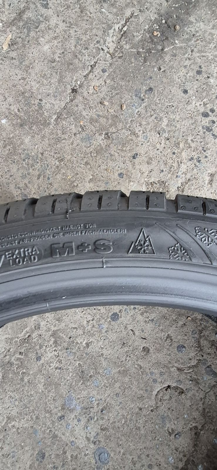 4 anvelope iarna Dunlop 285/30/21.Pretul este pe bucata. 7