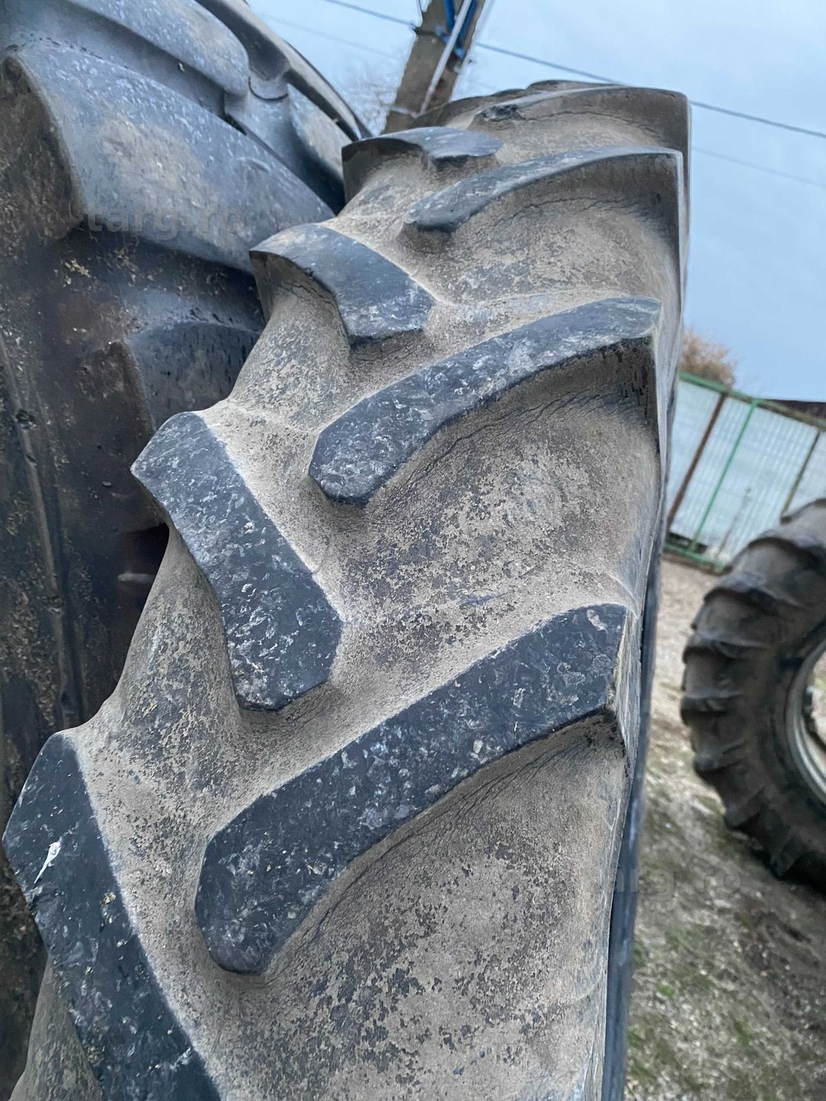 Anvelope inguste de tractor 11.2 R48 Alliance 4
