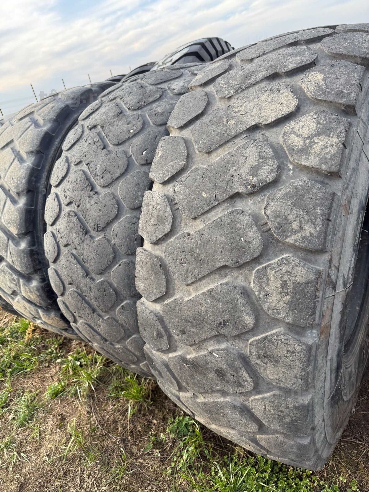 Anvelope sh 20.5 R25