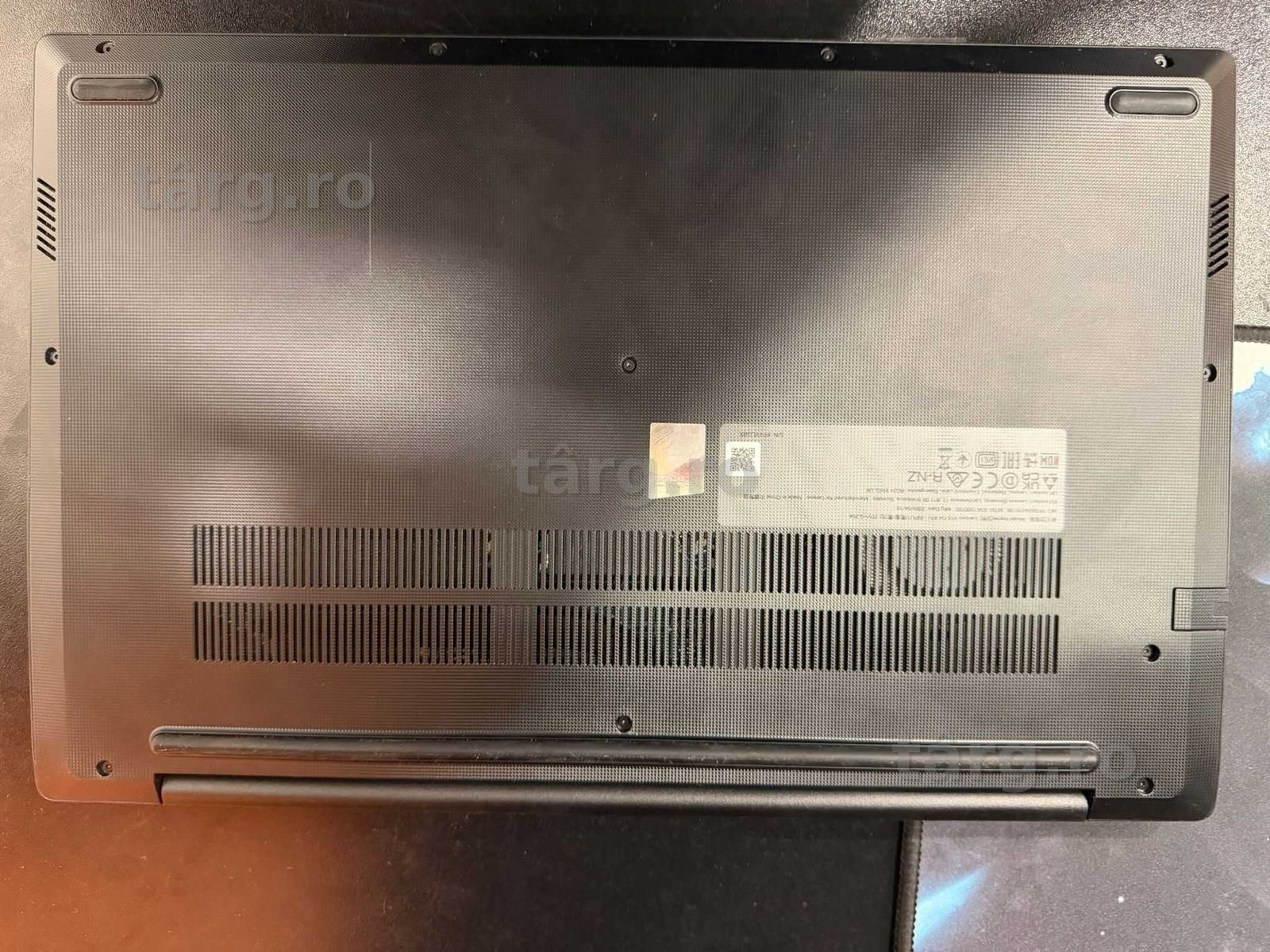 Hope Amanet P5 - Laptop Lenovo V15 G4 , i3- 2
