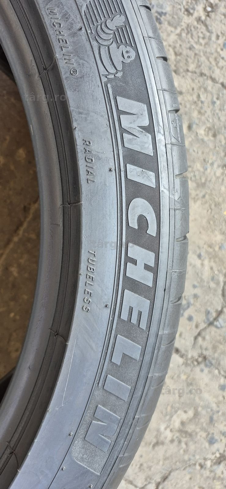 2 anvelope vara Michelin 325/35/23,dot 2022.Pretul este pe bucata. 3