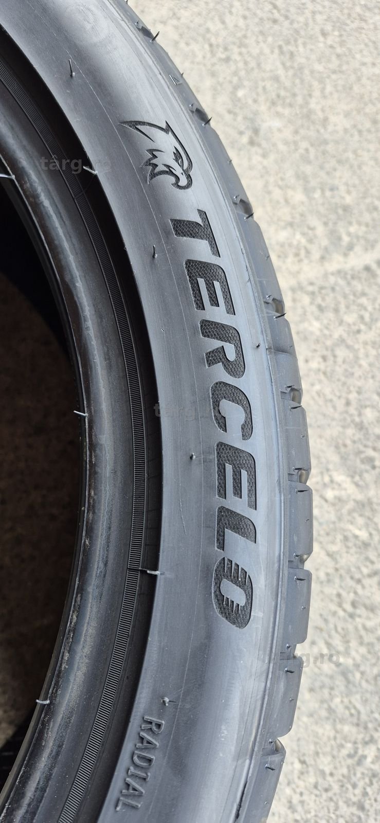4 anvelope vara noi Tercelo 245/40/18,dot 2025.Pretul este pe bucata. 4
