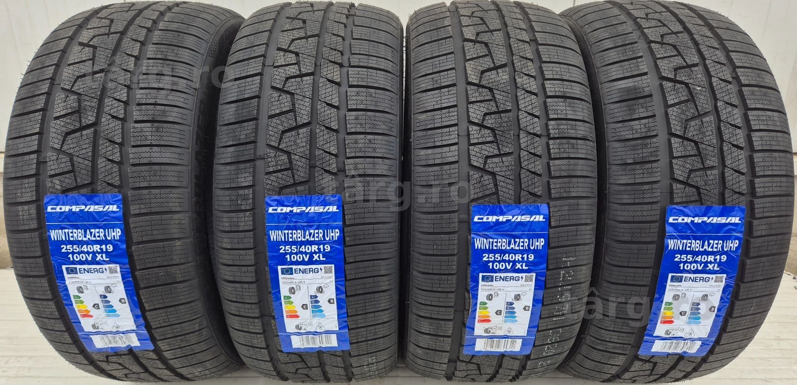 255/40 R19,100V, COMPASAL UHP XL , Anvelope de iarna M+S