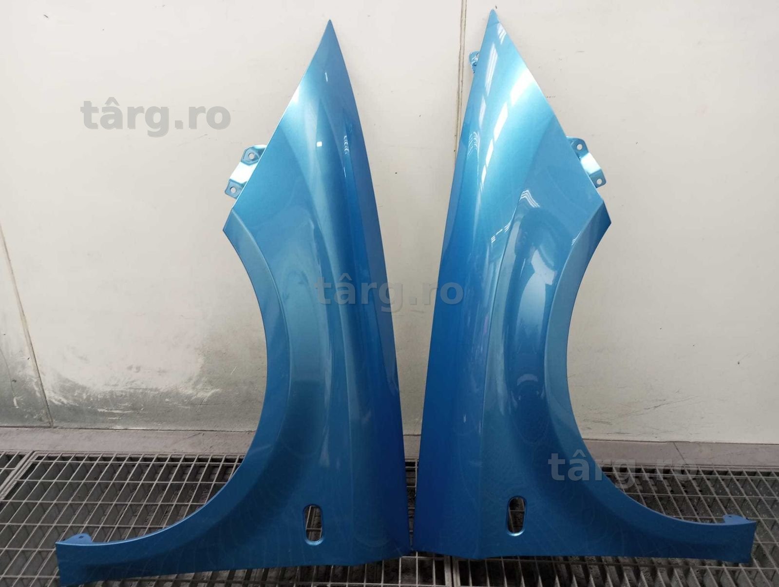 Aripa Fata Dreapta & Stanga Seat Leon 2005-2009 (Albastru Deschis)