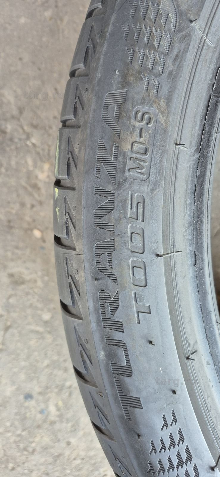 2 anvelope vara Bridgestone 285/35/20,dot 2022.Pretul este pe bucata. 4