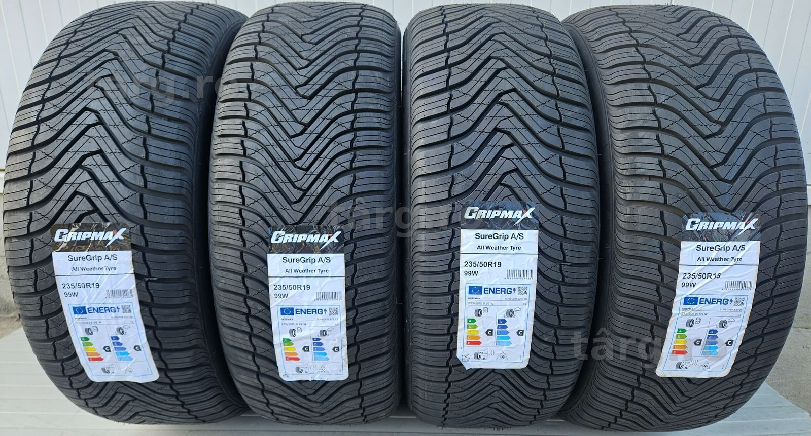 235/50 R19, 99W, GRIPMAX Suregrip AS, Anvelope All Season M+S PROMO