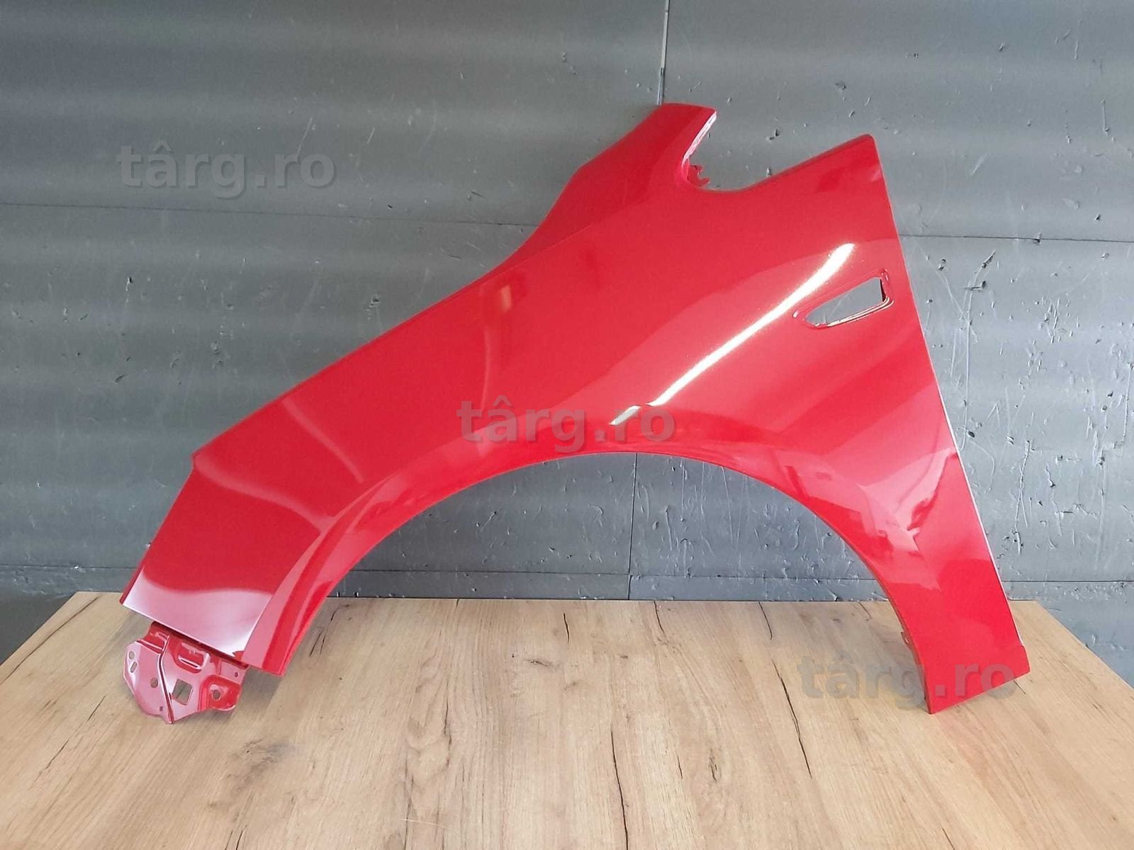 Aripa Fata Stanga Opel Astra J FaceLift An 2012-2015 (Z50B (Rosu))