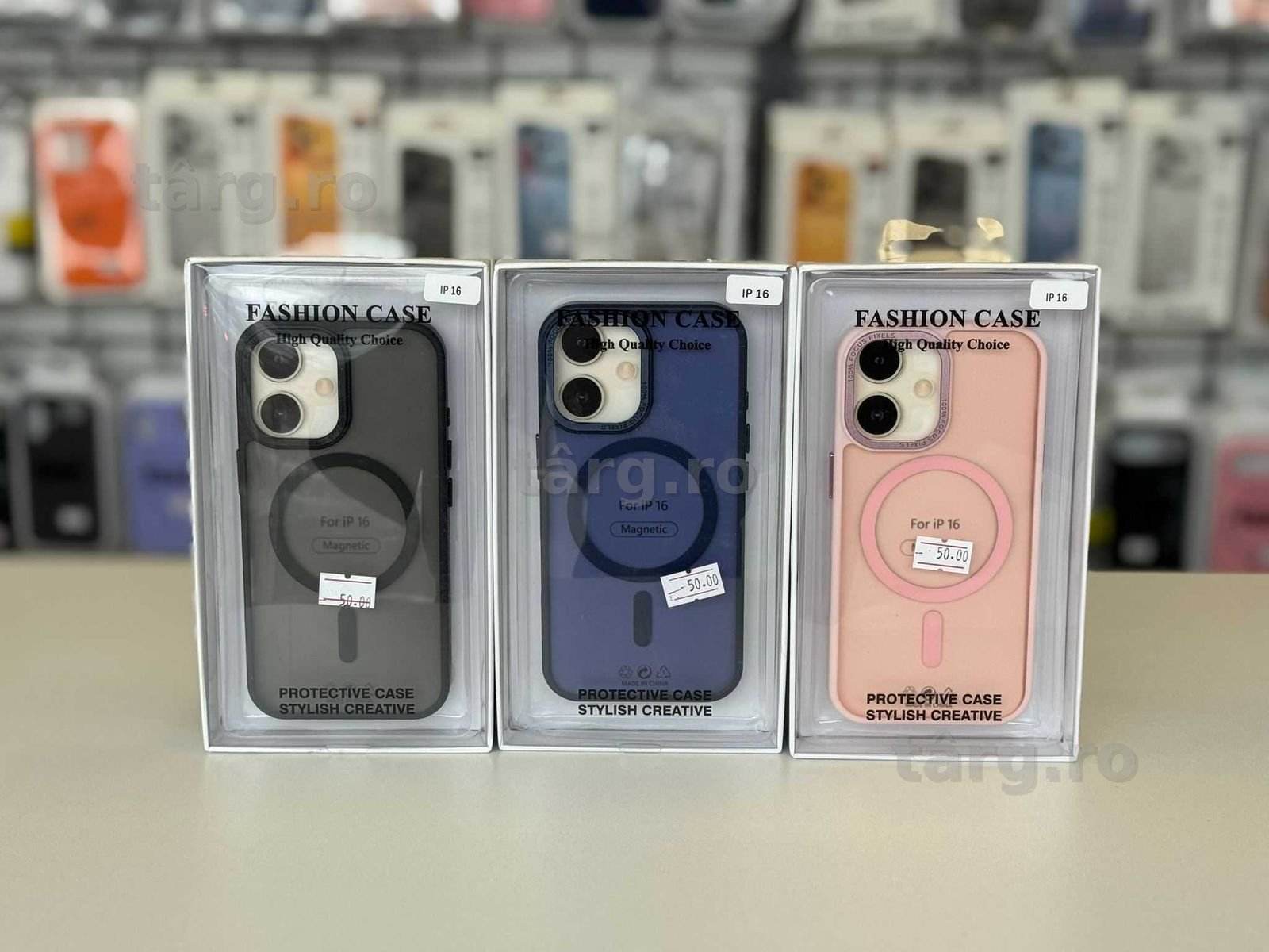 Husa cu MagSafe Fumurie , folie, cablu, incarcator iPhone 16