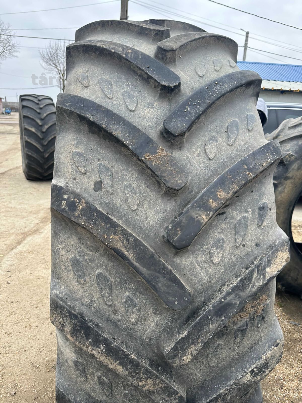 650/65 R42 Kleber