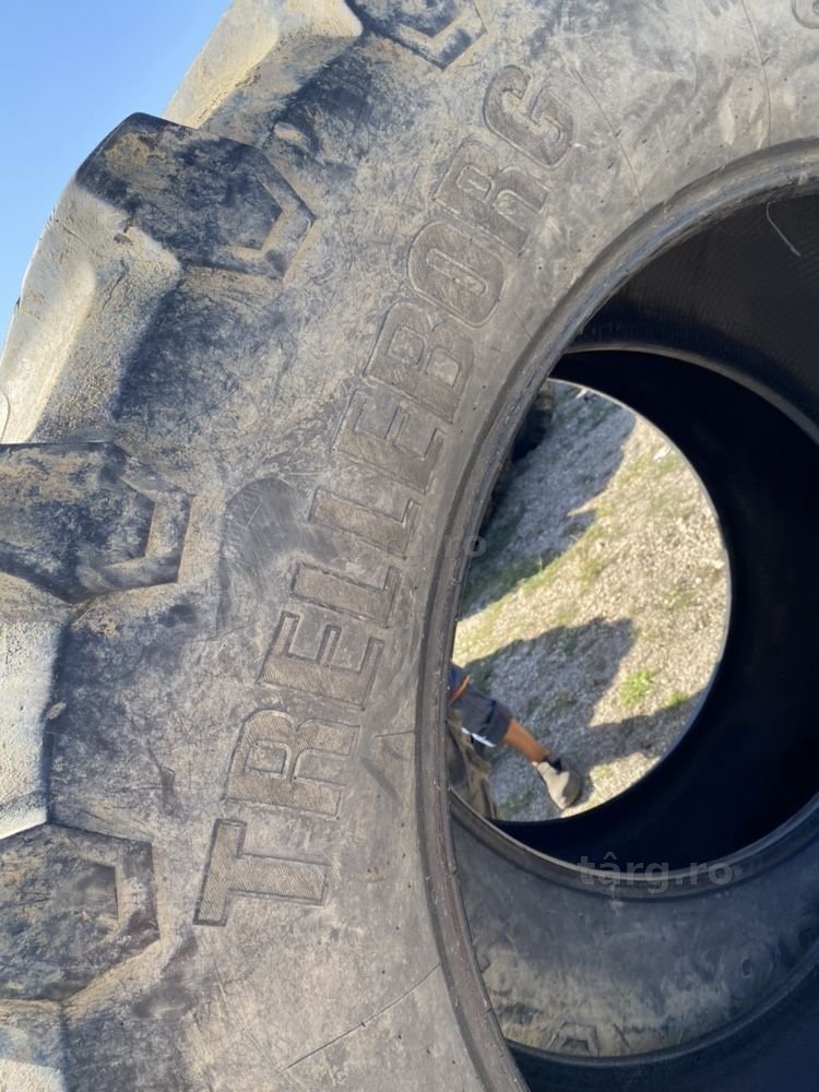 650/65r42 4