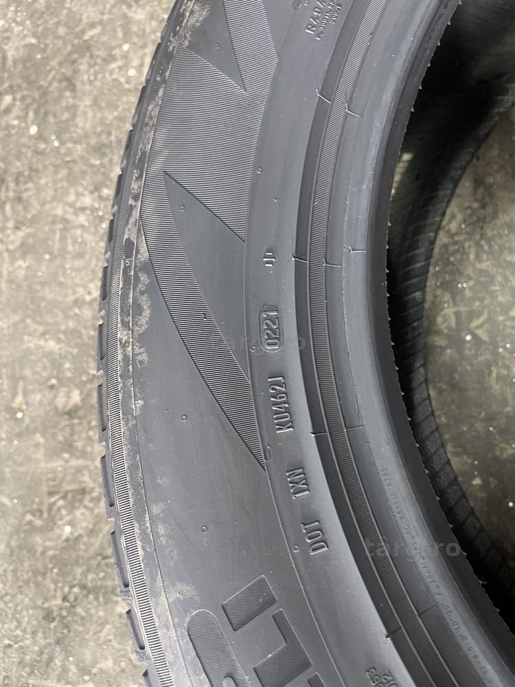2 anvelope M+S Pirelli 255/60/20 5