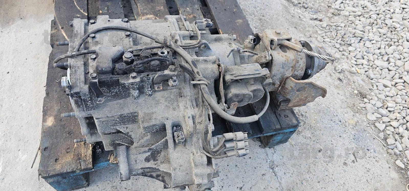 Cutie de transfer Mitsubishi Pajero 3.2 Diesel automat 2001 - 2005