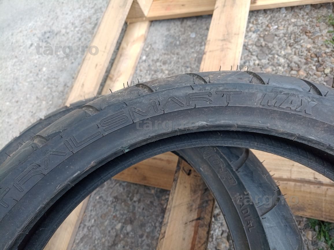 Doua anvelope NOI de fata Dunlop 120/70 R19 dot 1818 4