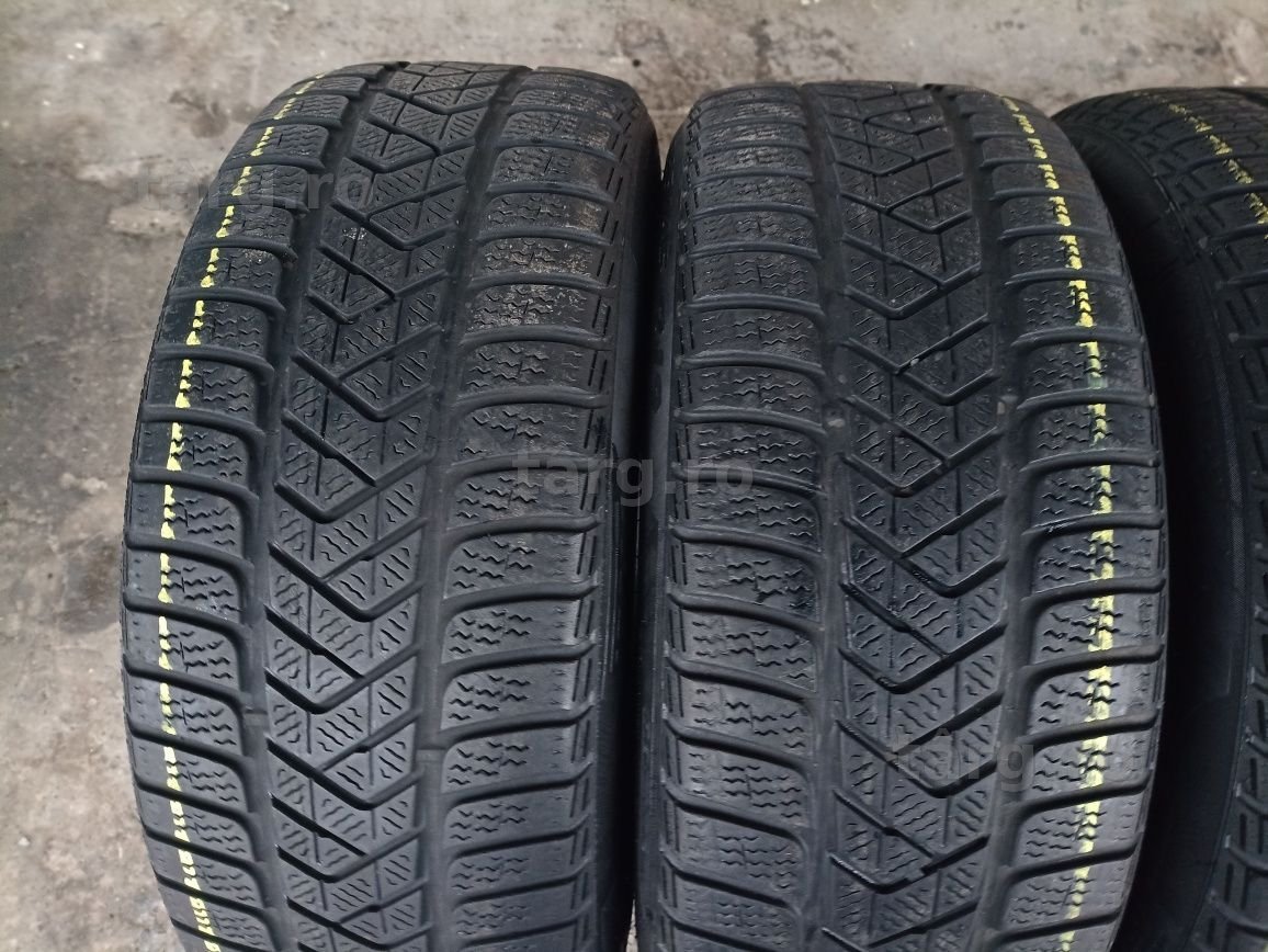 4 anvelope de iarna Pirelli 235/45 R19 dot 2219 2
