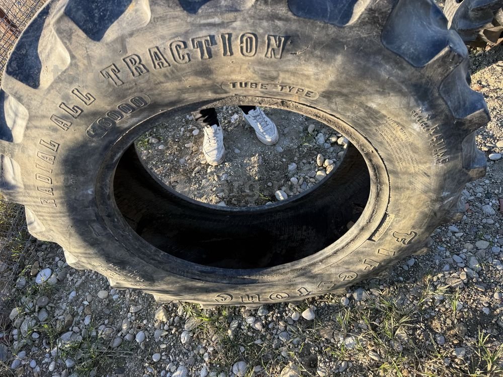12,4r24 firestone tractor 4