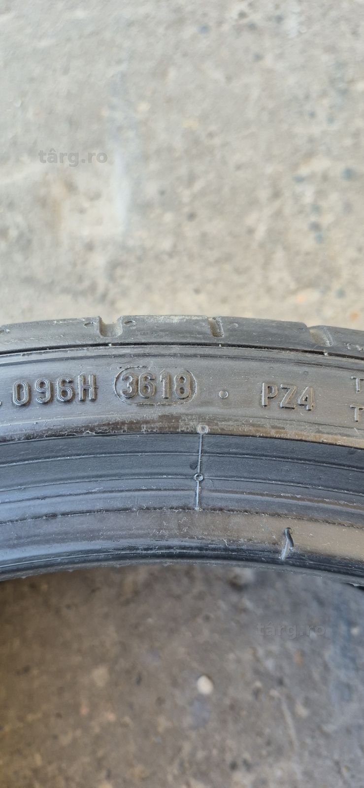 4 anvelope vara Pirelli 235/35/20.Pretul este pe bucata. 7