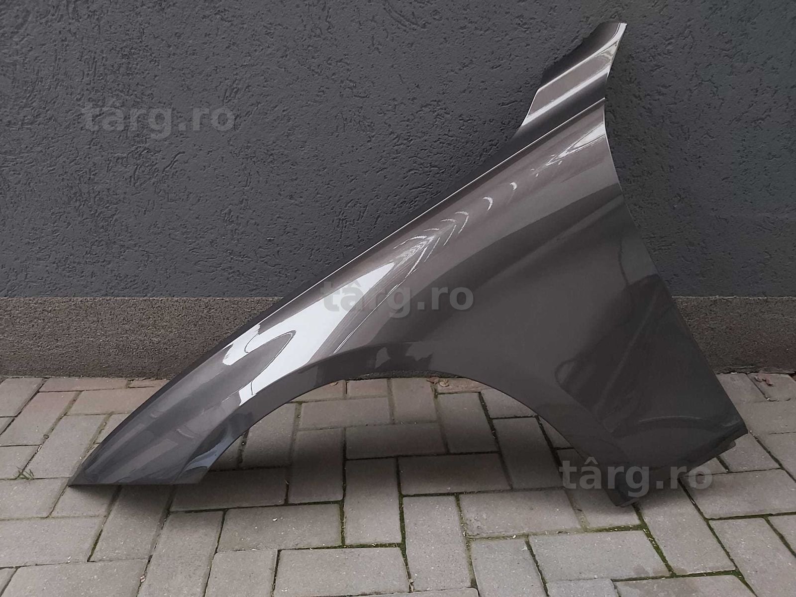 Aripa Fata Stanga BMW F30 F31 An 2012-2018 Vopsita Maro
