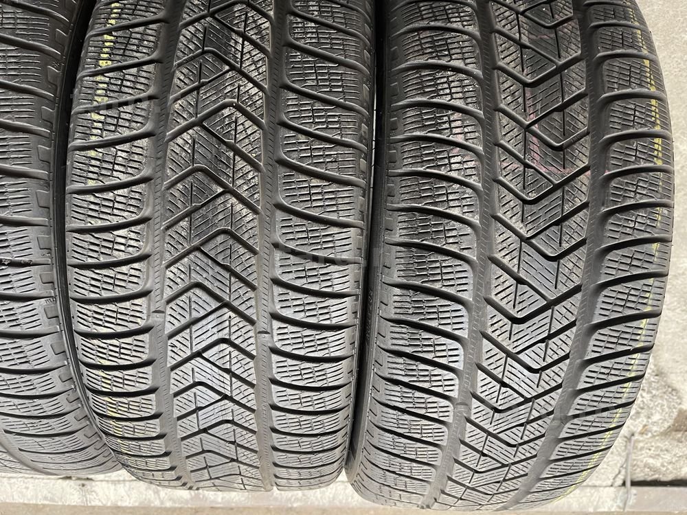 4 anvelope de iarna 245/45/20 pirelli 3