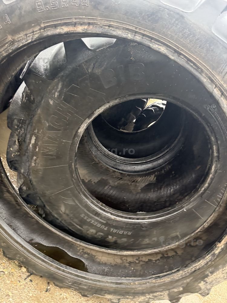 230/95r44 alliance 5