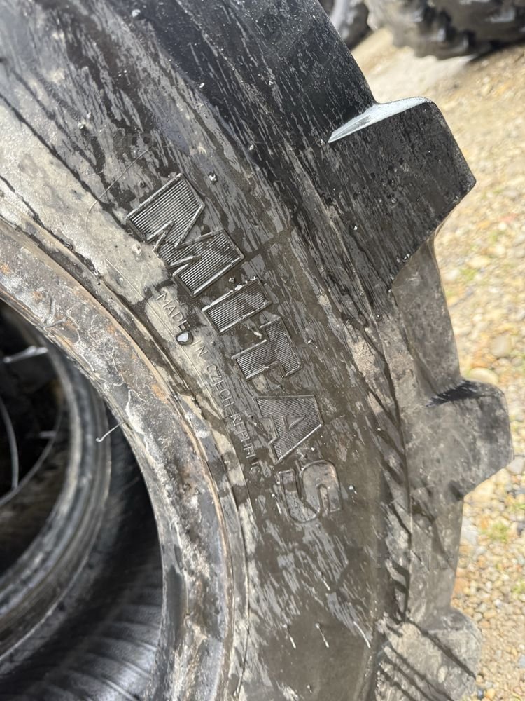 405/70r20 mitas 6