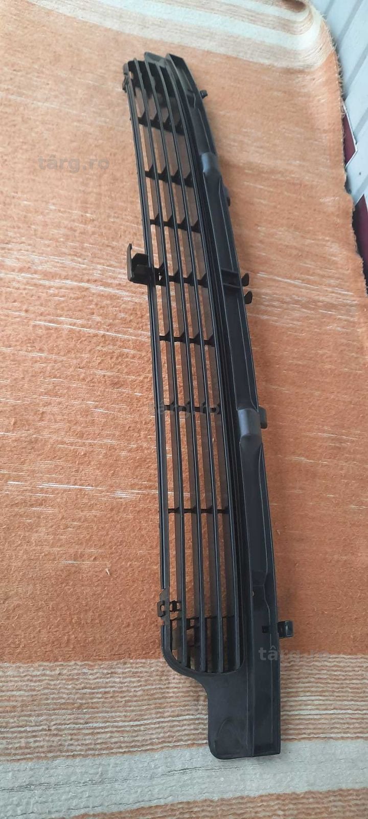Grila din bara VW VW T4 1996-2003 Caravelle negru