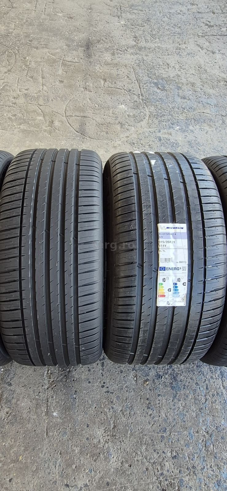 4 anvelope vara noi Michelin,fata 285/40/21,spate 315/35/21,dot 2021.Pretul este pe bucata. 2