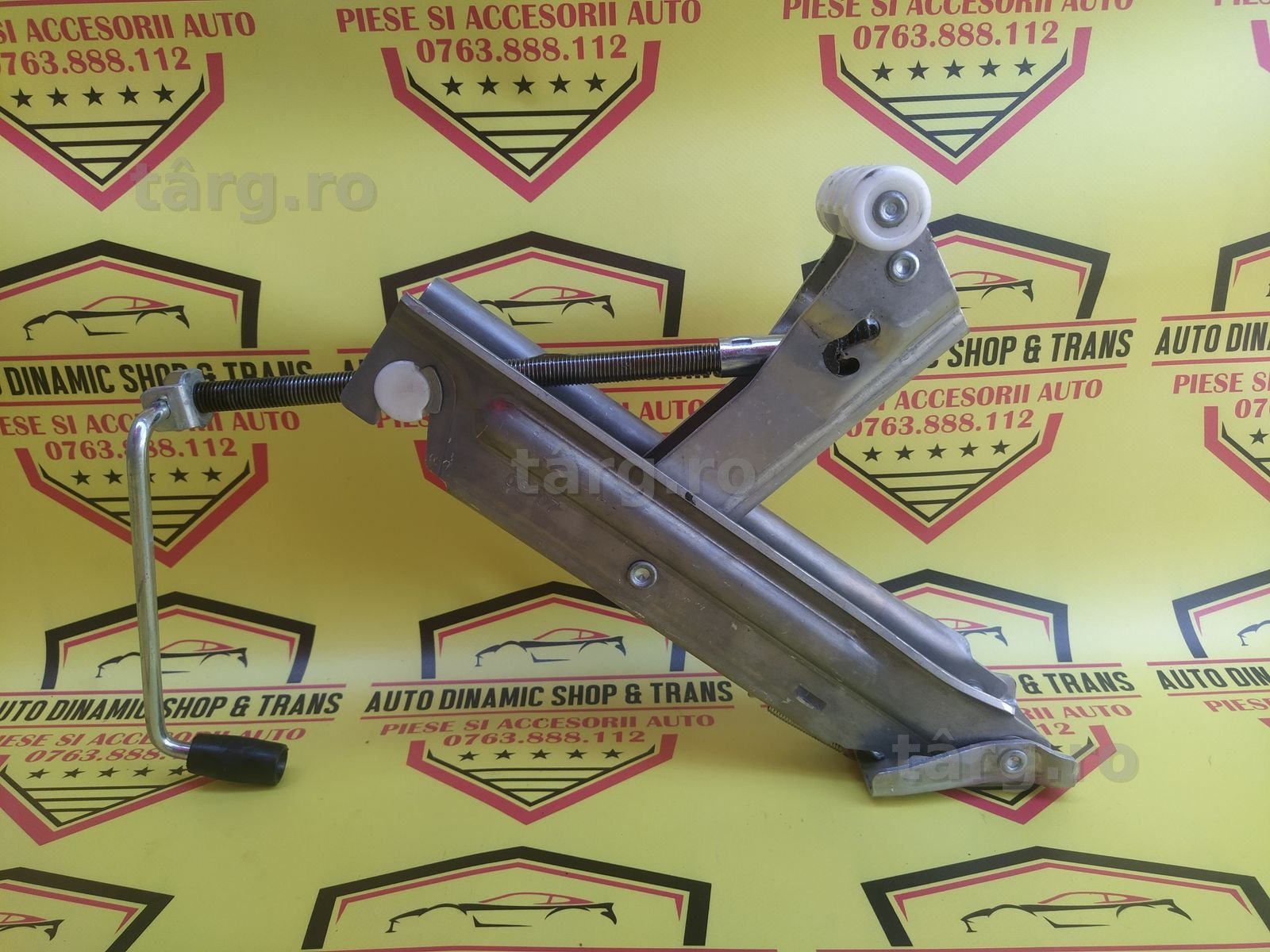 Cric auto punct sprijin original Audi A6  cod oem  4F0011031
