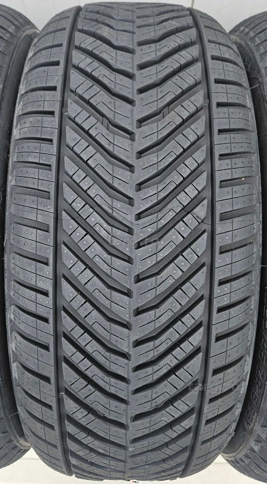 225/45 R18, 95Y, RIKEN (by Michelin) , Anvelope All Season M+S 3
