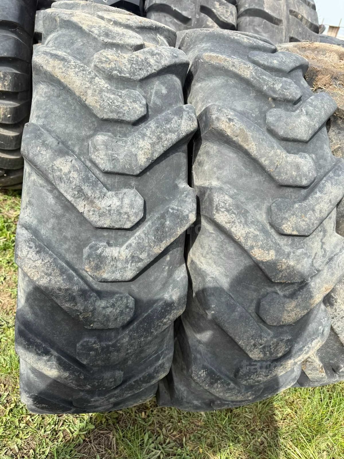 Cauciucuri 1400 R24 BKT